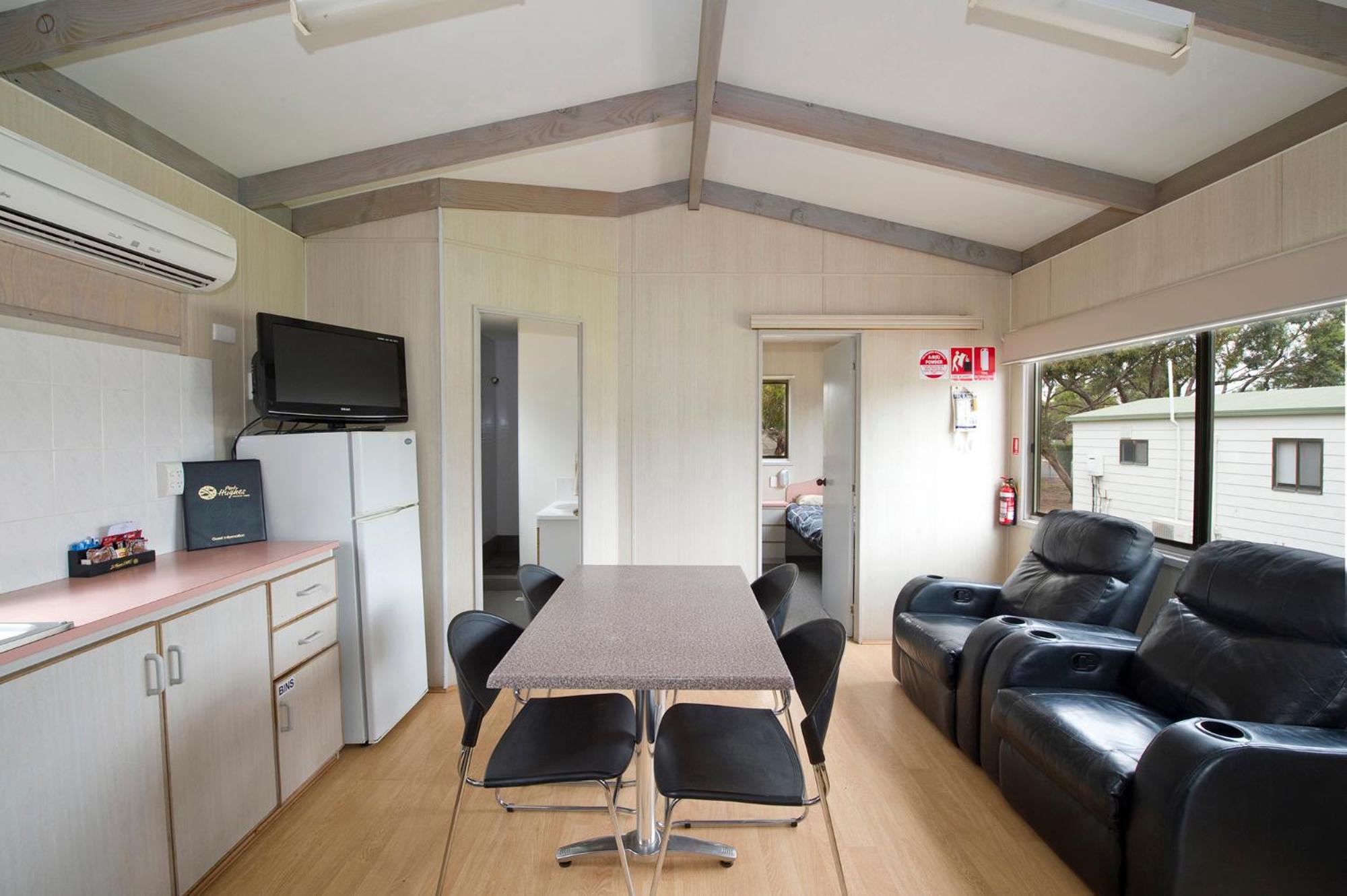 Big4 Port Hughes Holiday Park Room photo